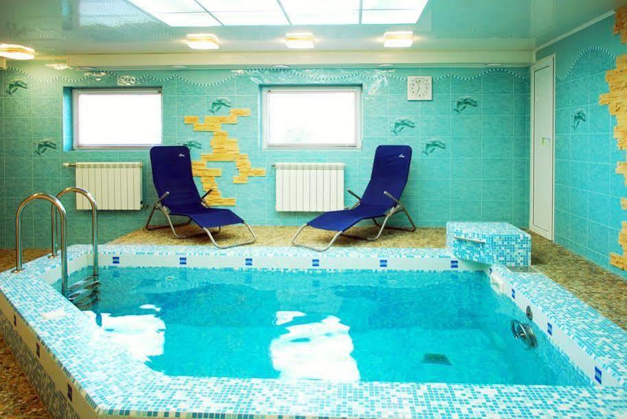 Valeo Hotel Minsk Buitenkant foto